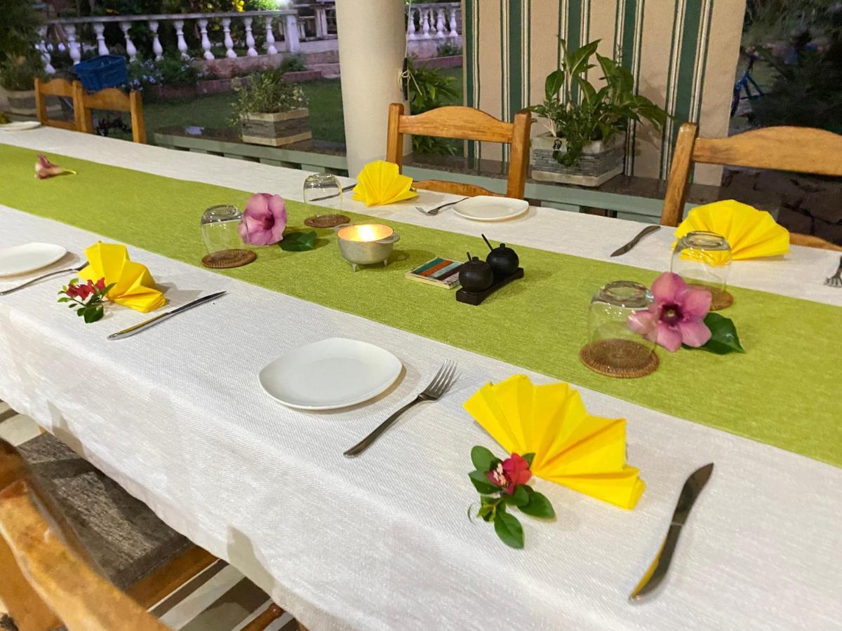 Calou Guest House La Digue Eksteriør billede